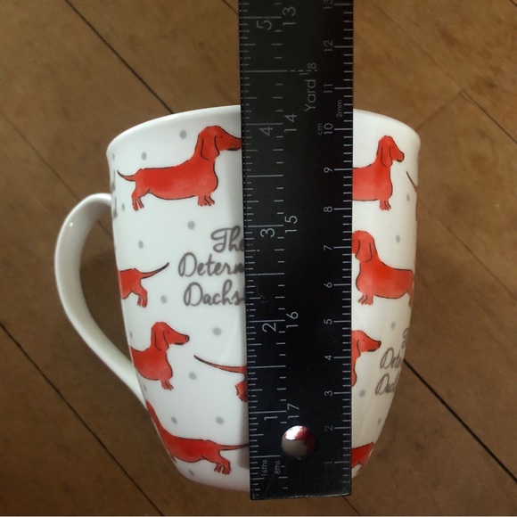 The Determined Dachshund Large Mug Milly Green Designed in Britain White Red - Picture 9 of 15